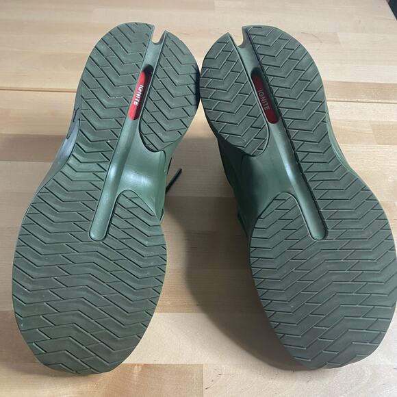 The Trainer Hi Sneaker Puma x Fenty - New in Box - Womens Sz 7 Cypress Green - Picture 7 of 11